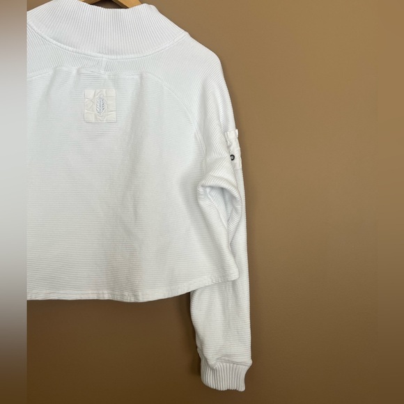 {FP Movement} So Fly Henley Layer in White - Womens Medium - Picture 8 of 11
